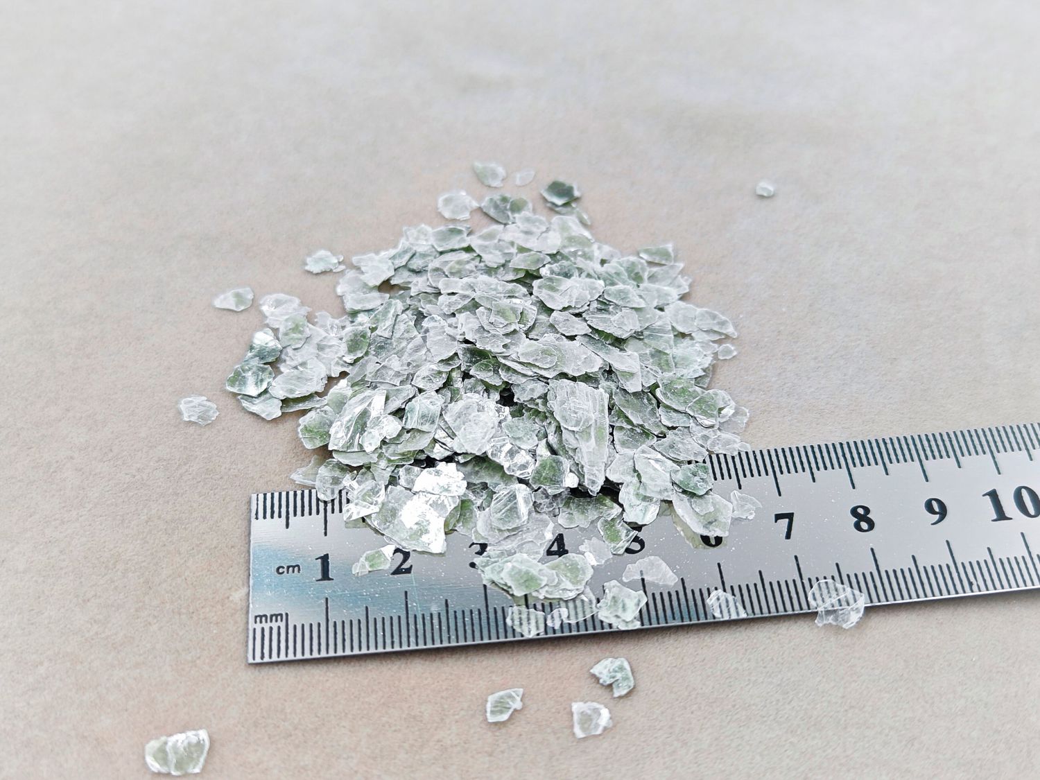 Moskauer Glas Hellgrün 5 - 10mm