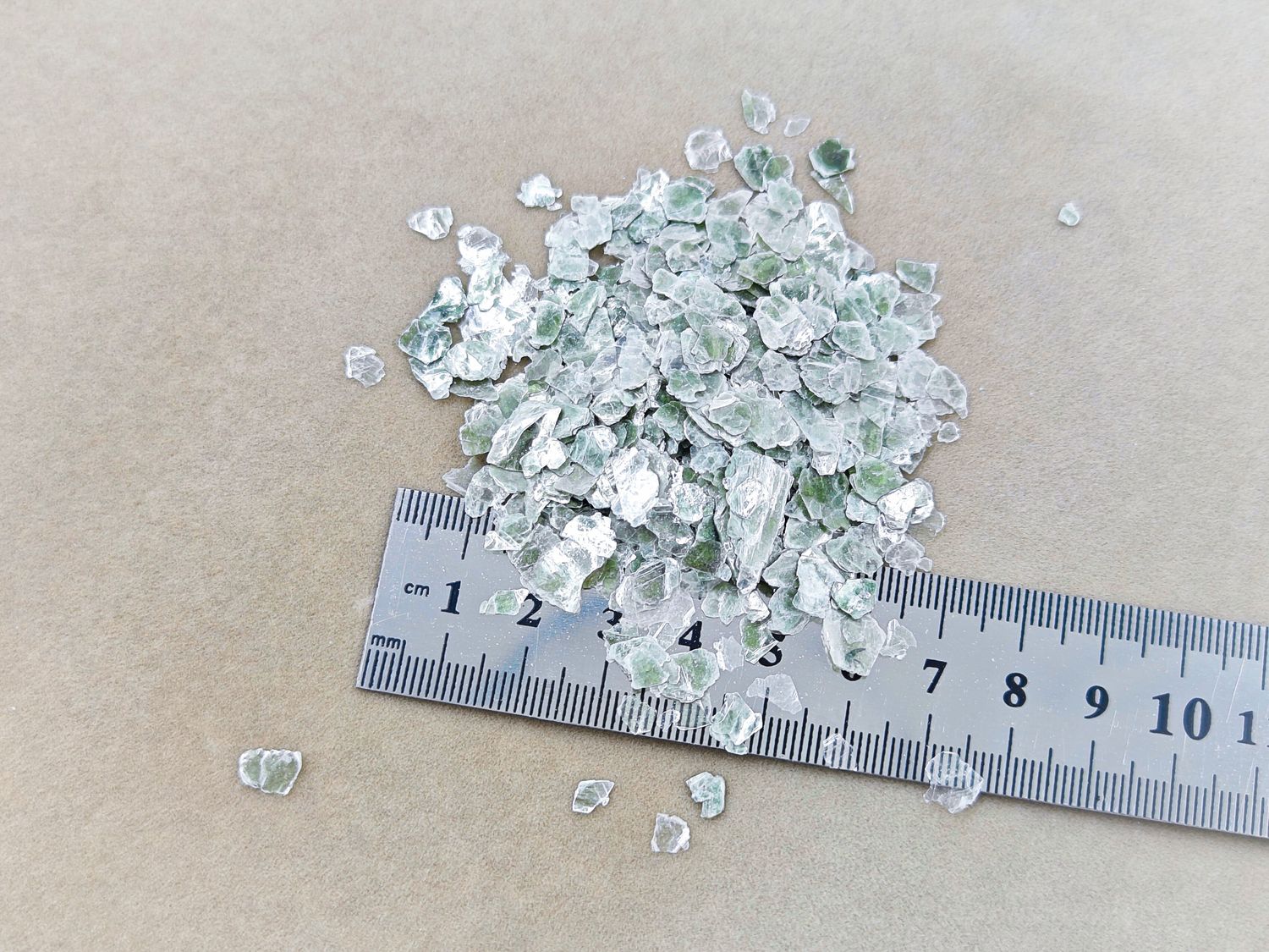 Moskauer Glas Hellgrün 5 - 10mm – Bild 2